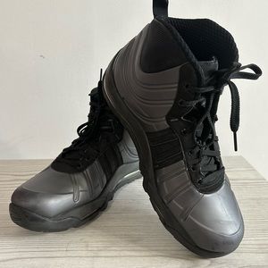 Nike ACG bakinposite size 11.5